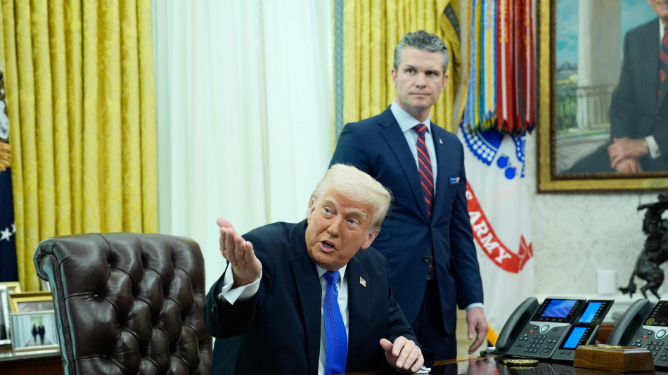 Casa Bianca, Trump sostiene capo del Pentagono Hegseth
