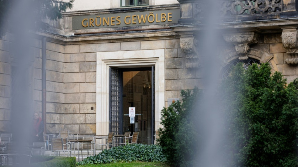 Anklage gegen Niederl&auml;nder in Zusammenhang mit Diebstahl aus Gr&uuml;nem Gew&ouml;lbe