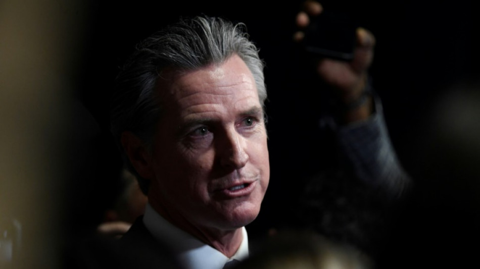 Governador da Calif&oacute;rnia apresenta a&ccedil;&atilde;o milion&aacute;ria por difama&ccedil;&atilde;o contra Fox News