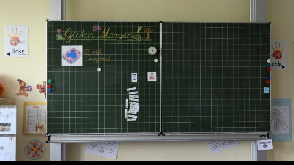 Bundesverwaltungsgericht: Kein Verweis f&uuml;r Lehrerin nach Buchungsfehler bei Bez&uuml;gen