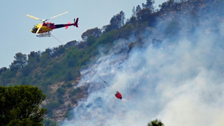 Estabilizado el incendio que ha quemado 3.300 hect&aacute;reas en el noreste de Espa&ntilde;a