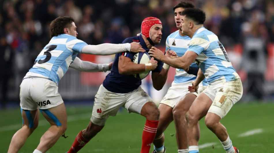 XV de France: les Bleus matent les Pumas pour finir l'ann&eacute;e sur une bonne note