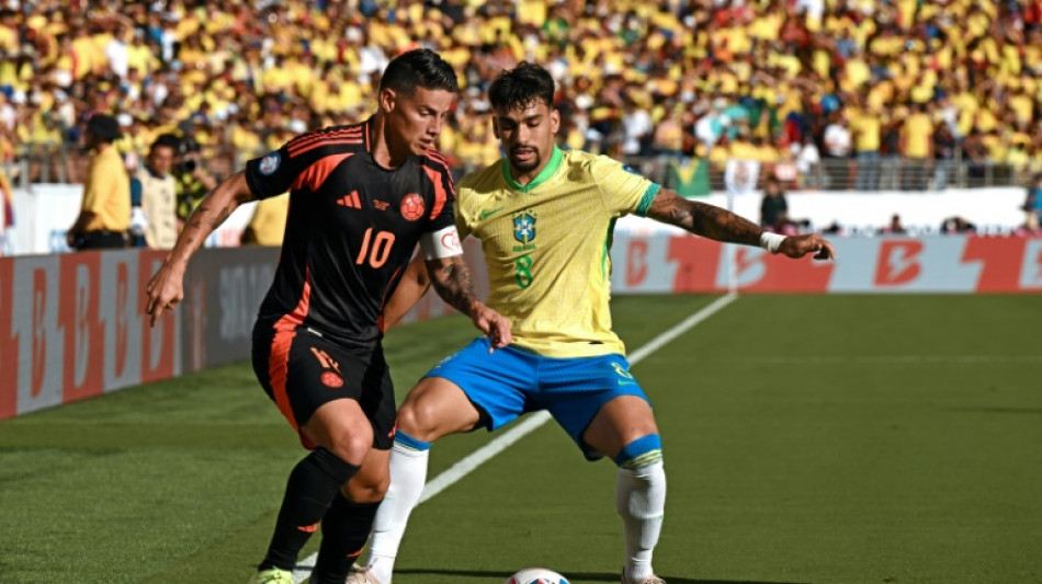 Brasil solo cumple y avanza a cuartos de la Copa Am&eacute;rica; Colombia sigue invicta