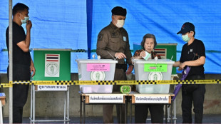 Oposici&oacute;n tailandesa al frente por amplio margen en elecciones legislativas