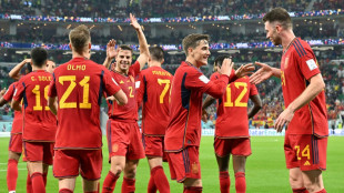 Spanien schie&szlig;t Costa Rica ab - und Deutschland zittert