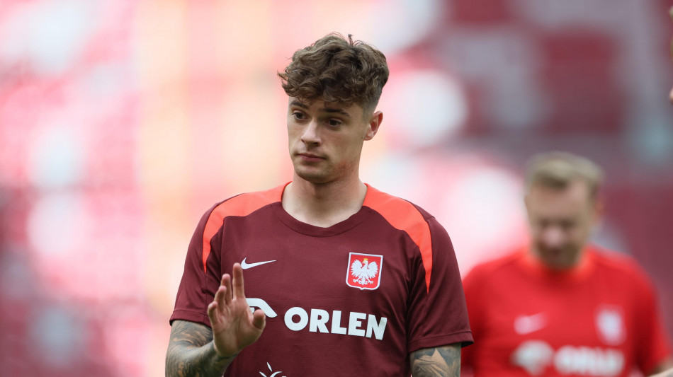 Calcio: De Rossi, "Zalewski fuori rosa &egrave; decisione del club"