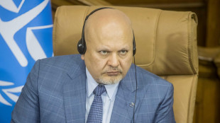 Accuse di molestie, procuratore Cpi Khan si autosospende