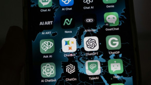 Chanteurs d'ABBA et Radiohead, Julianne Moore: des milliers d'artistes s'inqui&egrave;tent de l'IA