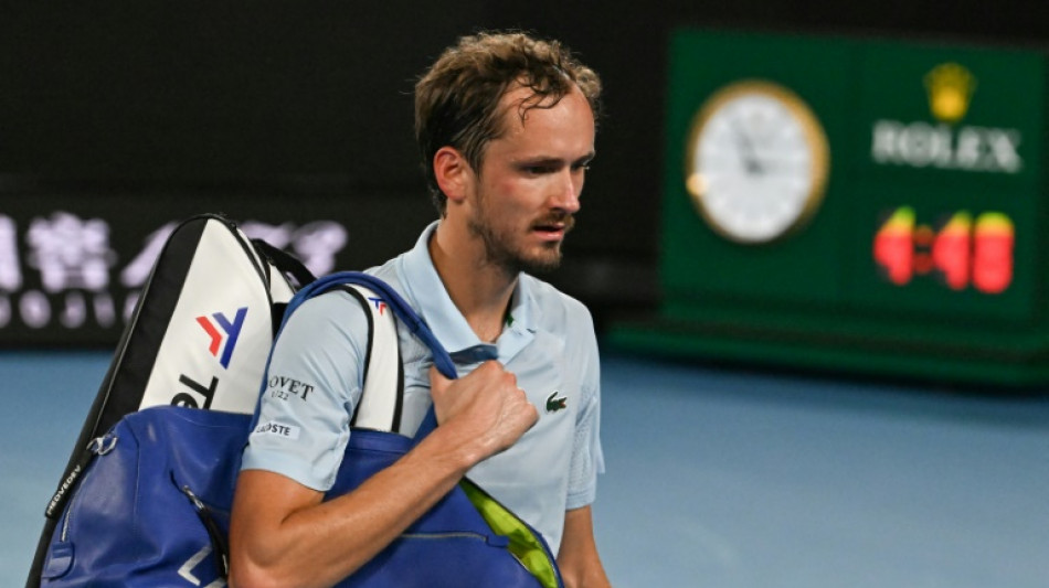 Open d'Australie: au 2e tour, les favorites press&eacute;es et Medvedev &eacute;ject&eacute;