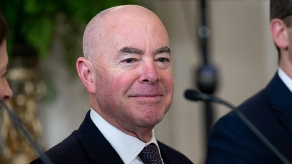 Republicanos votam impeachment de Secret&aacute;rio de Seguran&ccedil;a Interna por crise migrat&oacute;ria nos EUA