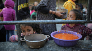 Primeiro navio de ajuda zarpa do Chipre em dire&ccedil;&atilde;o &agrave; Faixa de Gaza