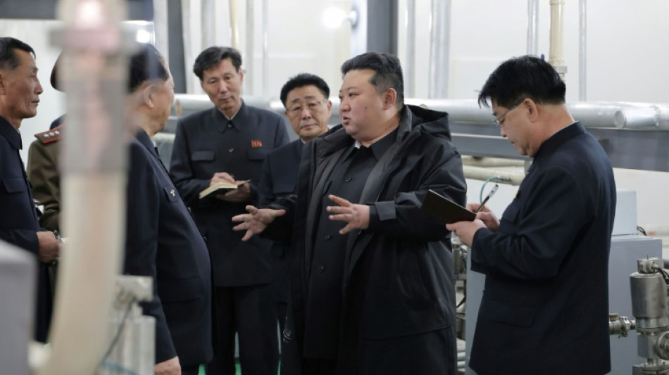 El l&iacute;der norcoreano asegura que su programa nuclear continuar&aacute; "indefinidamente"