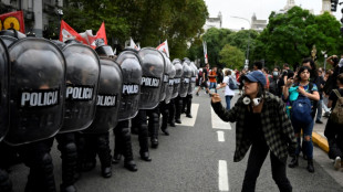 Novo rev&eacute;s para projeto de reformas de Milei, que agora depende da C&acirc;mara