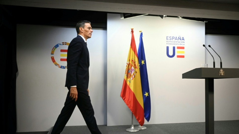 Espa&ntilde;a adoptar&aacute; un plan de regularizaci&oacute;n de inmigrantes que podr&iacute;a beneficiar a 500.000 personas