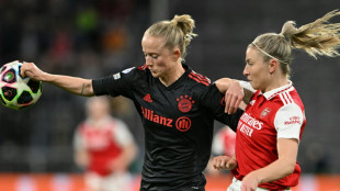 Sch&uuml;ller trifft und rettet: Bayern-Frauen schlagen Arsenal
