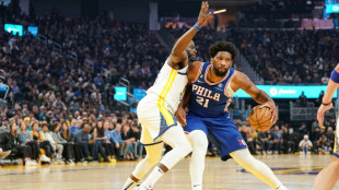 NBA: les Warriors viennent &agrave; bout d'Embiid, les play-offs sur la route de Memphis