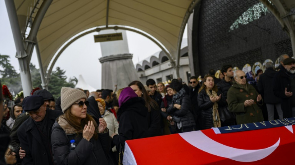 Detenidas 14 personas en Turqu&iacute;a en la investigaci&oacute;n por el incendio de un hotel de monta&ntilde;a