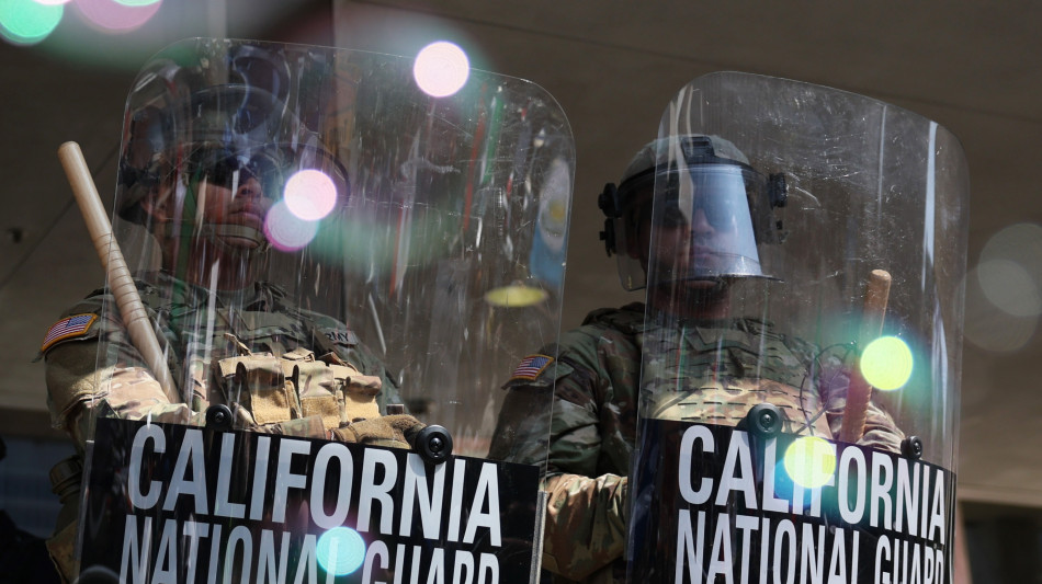 Settecento Marines arrivati a Los Angeles