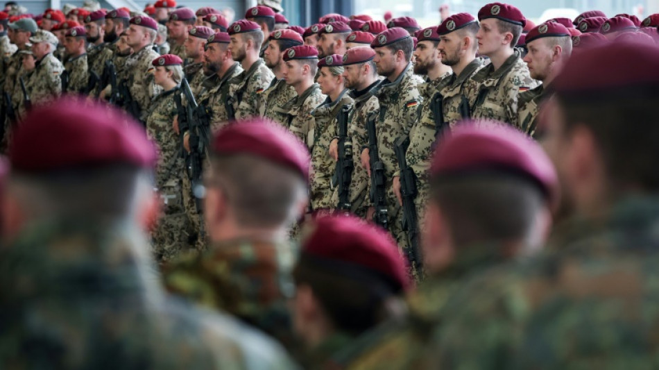 Wehrbeauftragte H&ouml;gl f&uuml;r engere Zusammenarbeit zwischen Schulen und der Truppe