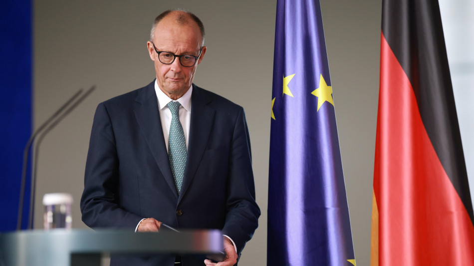 Merz, 'domani lanceremo aiuti su Gaza, &egrave; segnale'