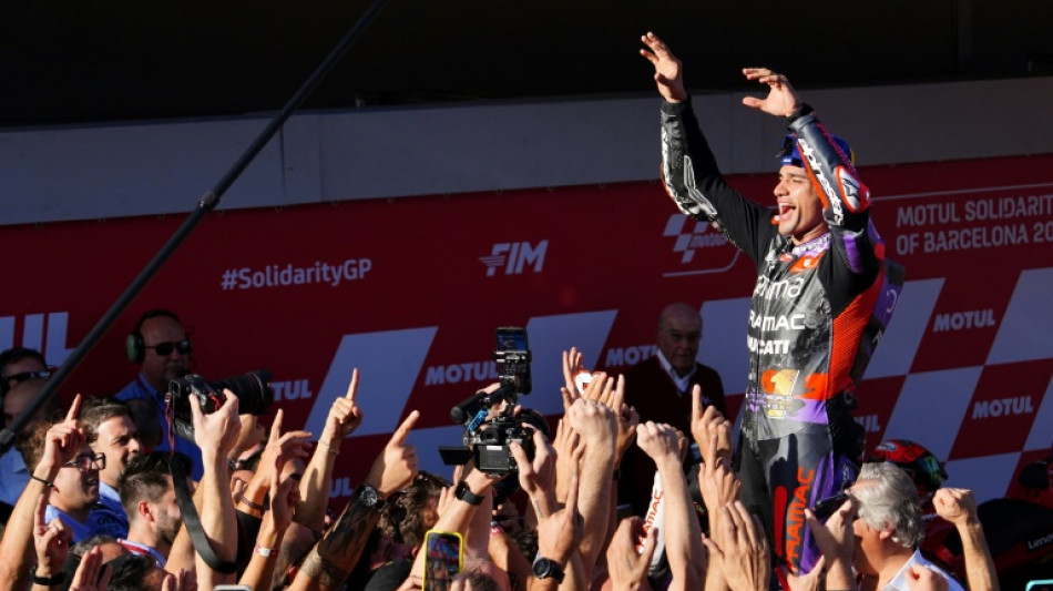 Jorge Mart&iacute;n lucir&aacute; el n&uacute;mero uno de campe&oacute;n del mundo en Aprilia