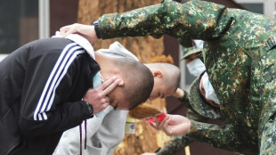 Taiw&aacute;n regresa al servicio militar de un a&ntilde;o con rapado de j&oacute;venes reclutas