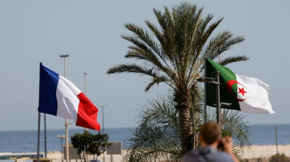 La France pr&ecirc;te au bras de fer avec l'Alg&eacute;rie