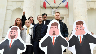 Violences sur mineurs en famille d'accueil: les premiers pr&eacute;venus nient les accusations