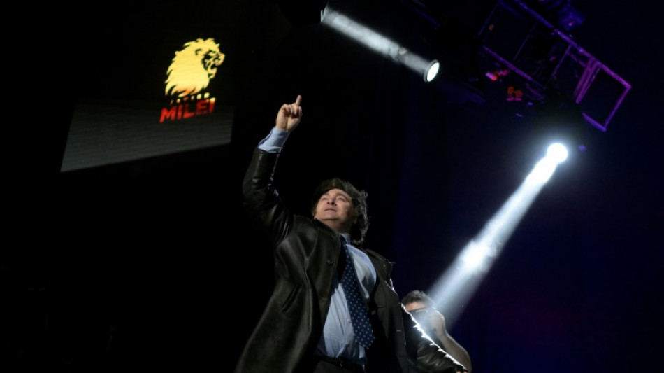 M&uacute;sicos argentinos chamam jovens &agrave; reflex&atilde;o ap&oacute;s avan&ccedil;o do antissistema Milei