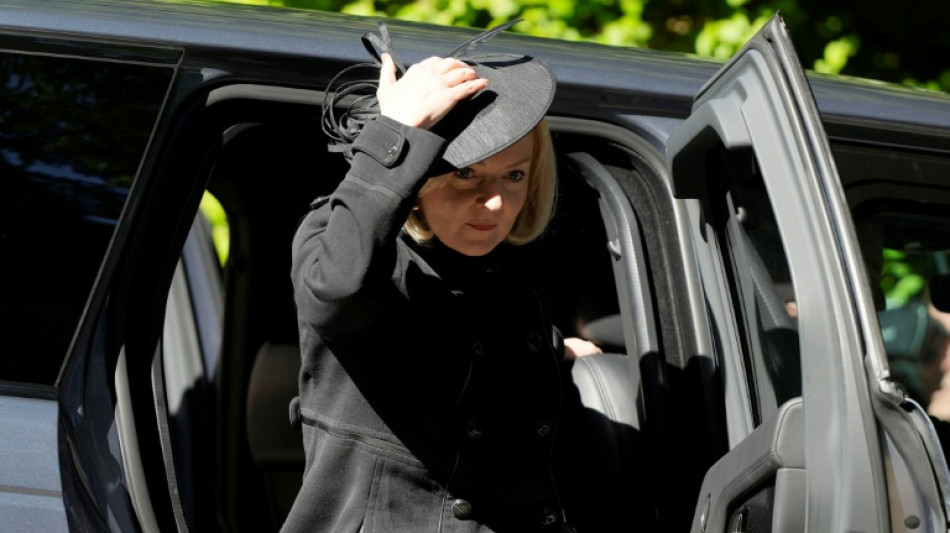La reine enterr&eacute;e, les affaires reprennent &agrave; toute vitesse pour Liz Truss