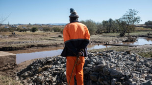 Sube a 90 el balance de muertos por las inundaciones en Sud&aacute;frica