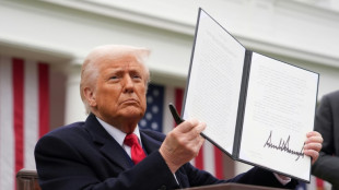 China y EEUU concluyen su primer d&iacute;a de negociaciones comerciales en Suecia