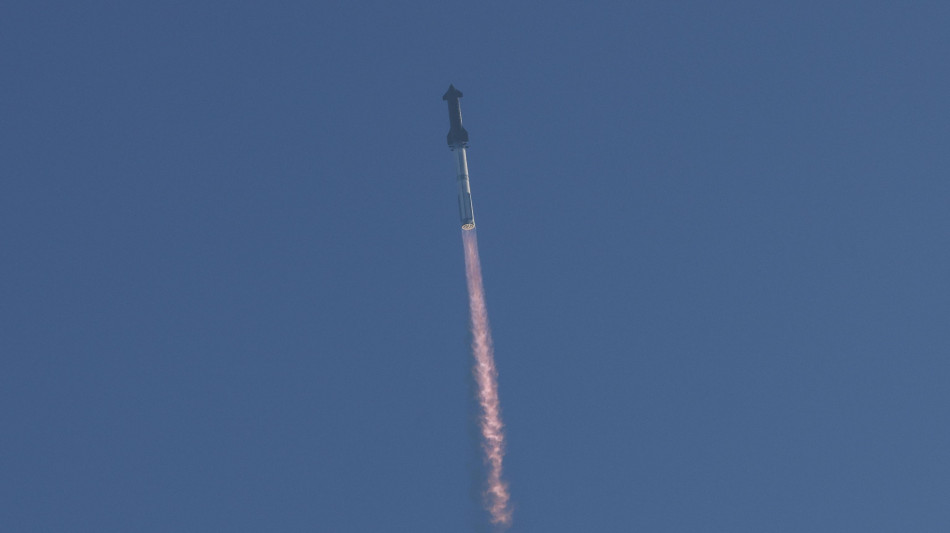 Rientrato il razzo di Starship, persa la capsula