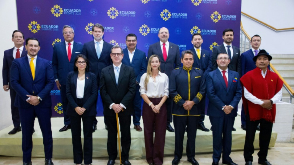 Los presidenciables de Ecuador queman &uacute;ltimos cartuchos en el cierre de campa&ntilde;a