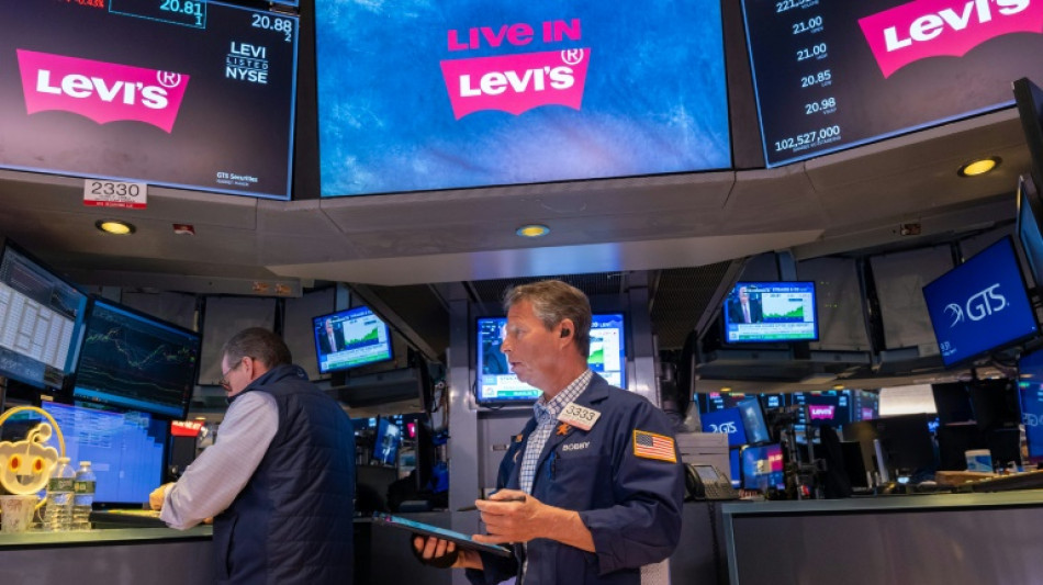 Wall Street en ordre dispers&eacute;, march&eacute; s&eacute;lectif et prudent