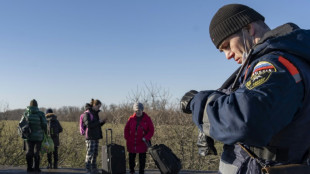 Putin oversees missile drills as US steps up Ukraine invasion warnings