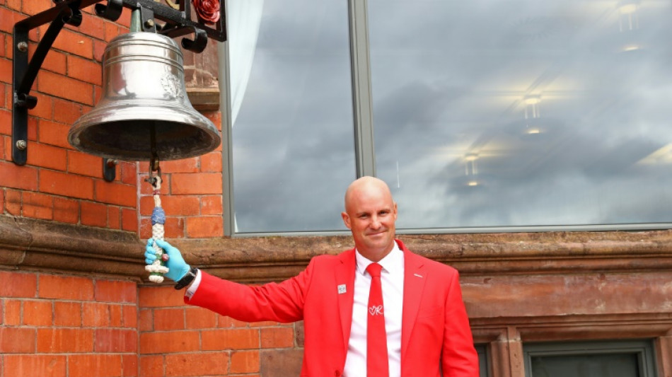 Strauss to leave ECB role after counties reject reform plan