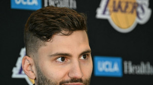 Kleber gibt Saisondebüt - Lakers von der Rolle
