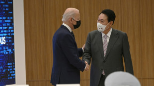 Biden et Yoon discutent s&eacute;curit&eacute; sur fond de "bruits de sabre" nord-cor&eacute;ens