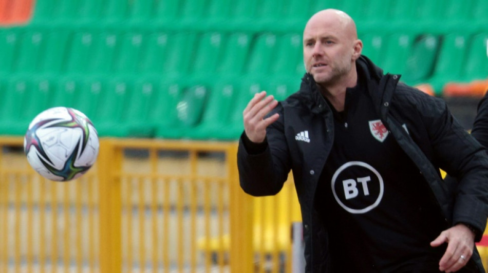 Wales manager Page signs new deal as World Cup looms