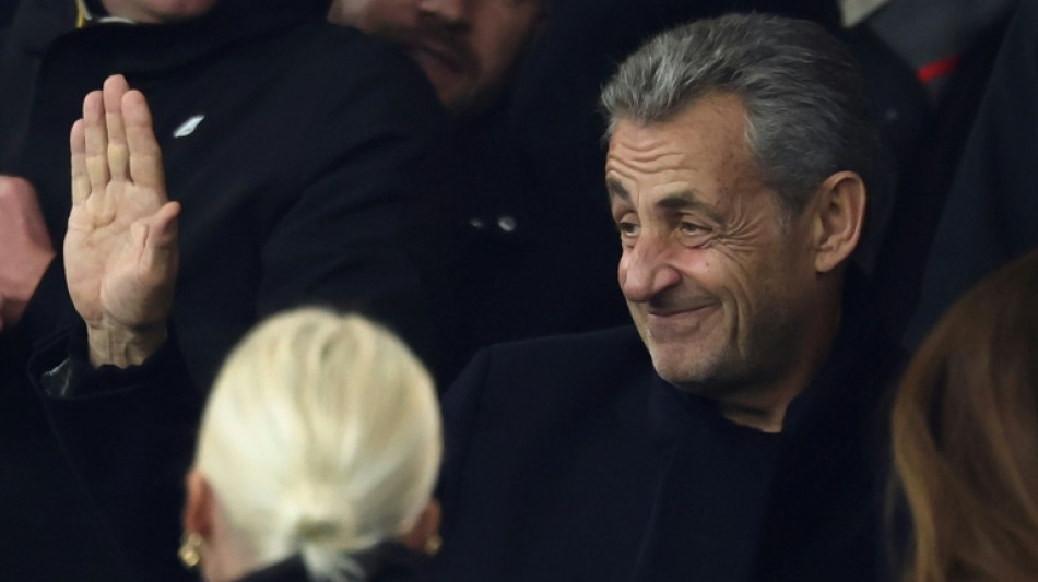 Sarkozy n'esp&egrave;re "en aucun cas" &ecirc;tre graci&eacute;, veut que son "honn&ecirc;tet&eacute;" soit reconnue