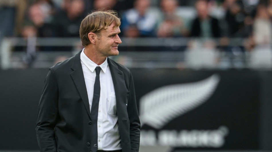 Robertson wants All Blacks to 'pressure' Wallabies in rematch