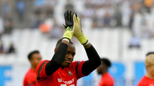 L1: un carton rouge express, des sorties inqui&eacute;tantes, l'OM frein&eacute; par Mandanda