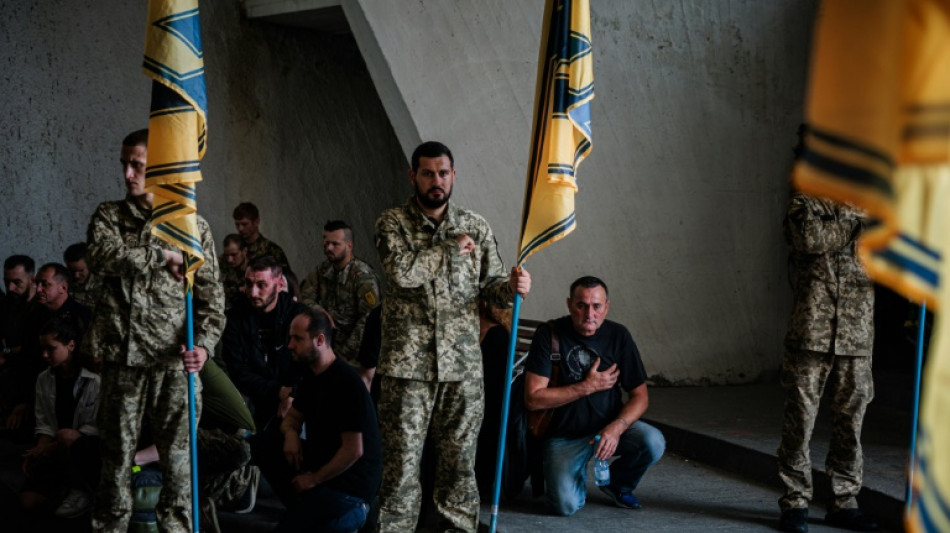 Ucrania rechaza acusaci&oacute;n de Amnist&iacute;a Internacional de que puso civiles en peligro