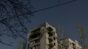 R&uacute;ssia retoma bombardeios ap&oacute;s tr&eacute;gua de P&aacute;scoa