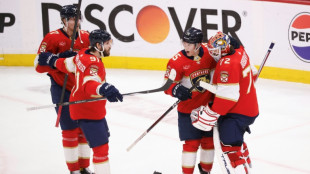 NHL: les Florida Panthers premiers qualifi&eacute;s en finale