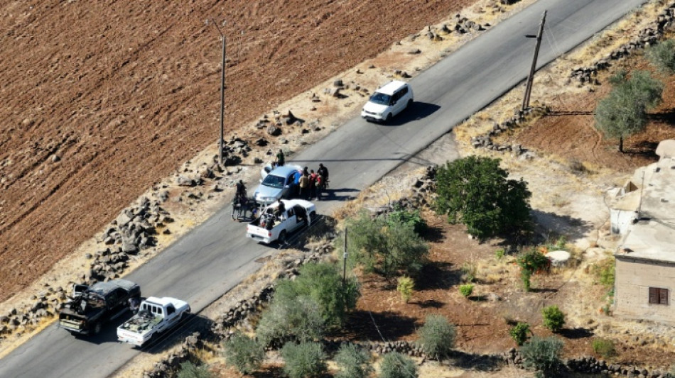 Syria troops quit Druze heartland after violence leaves over 500 dead