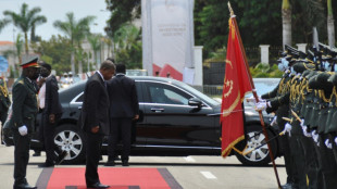 El angole&ntilde;o Louren&ccedil;o jura como presidente tras una disputada elecci&oacute;n
