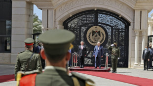 El rey de Jordania llega a Ramala en un inusual viaje para reunirse con el l&iacute;der palestino