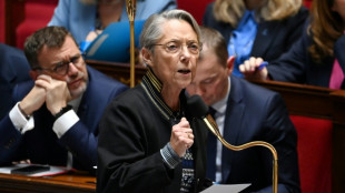 Retraites: Borne lance un appel insistant &agrave; la droite &agrave; la veille d'une nouvelle journ&eacute;e de mobilisation